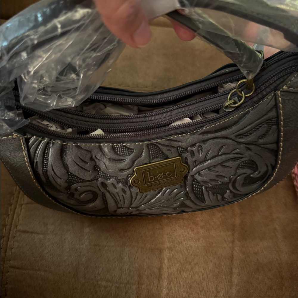 B.O.C. (Born Concept) Charcoal Gray Crossbody Bag - Picture 5 of 5
